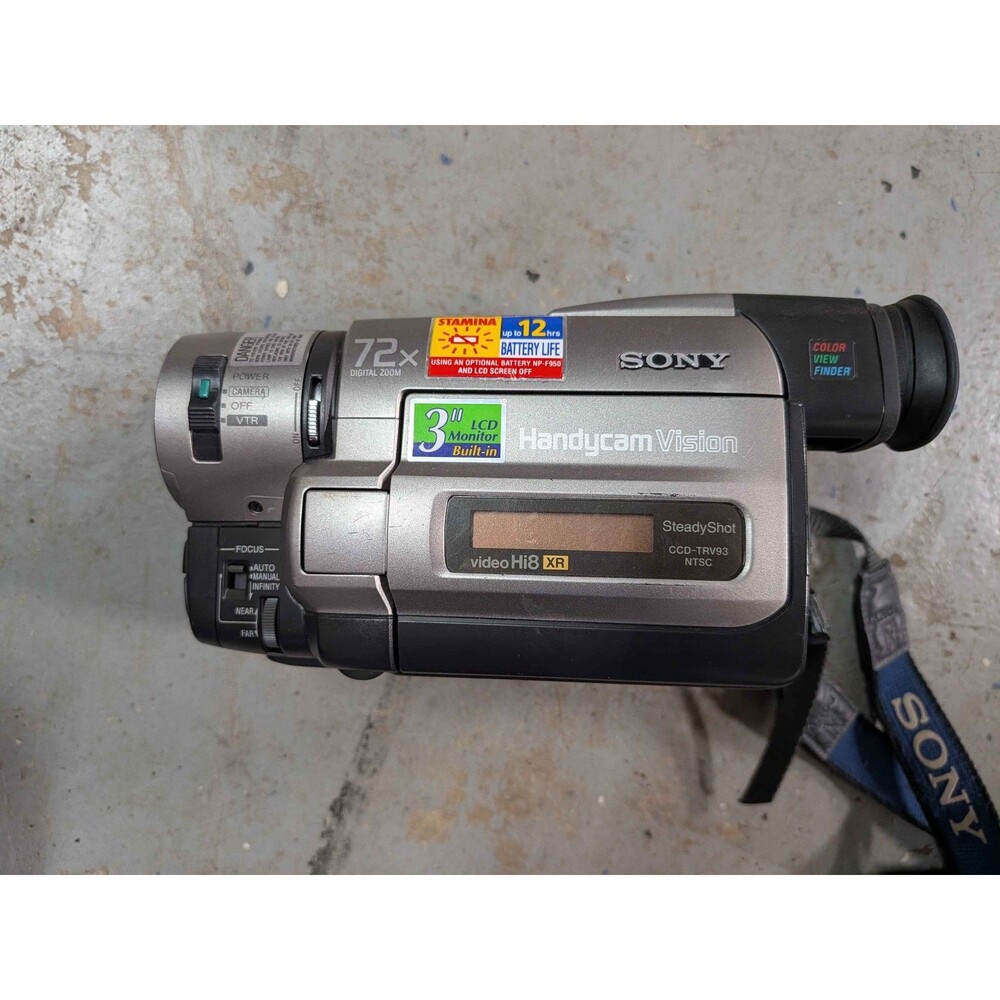 Sony Handycam Vision CCD-TRV93 Video Hi8 XR Camcorder w/ Accys Remote Manual